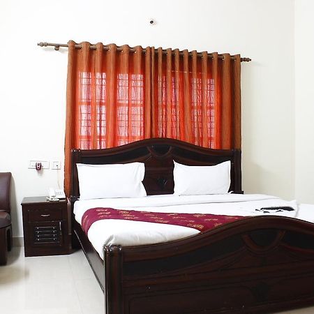 Hotel Horizon Residencia Hyderabad Exterior foto