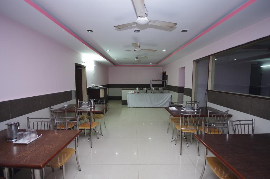 Hotel Horizon Residencia Hyderabad Exterior foto