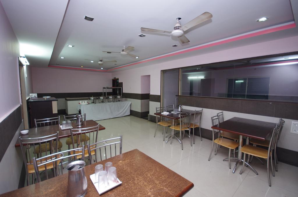 Hotel Horizon Residencia Hyderabad Exterior foto